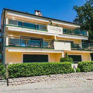 villa-orca-sodici.primorje-gorskikotar.com/
